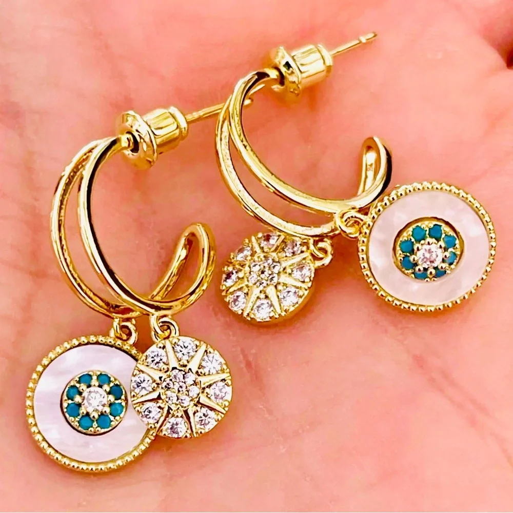 Gold Plated Disc with Turquoise Beads Earrings - Picture 4 of 7